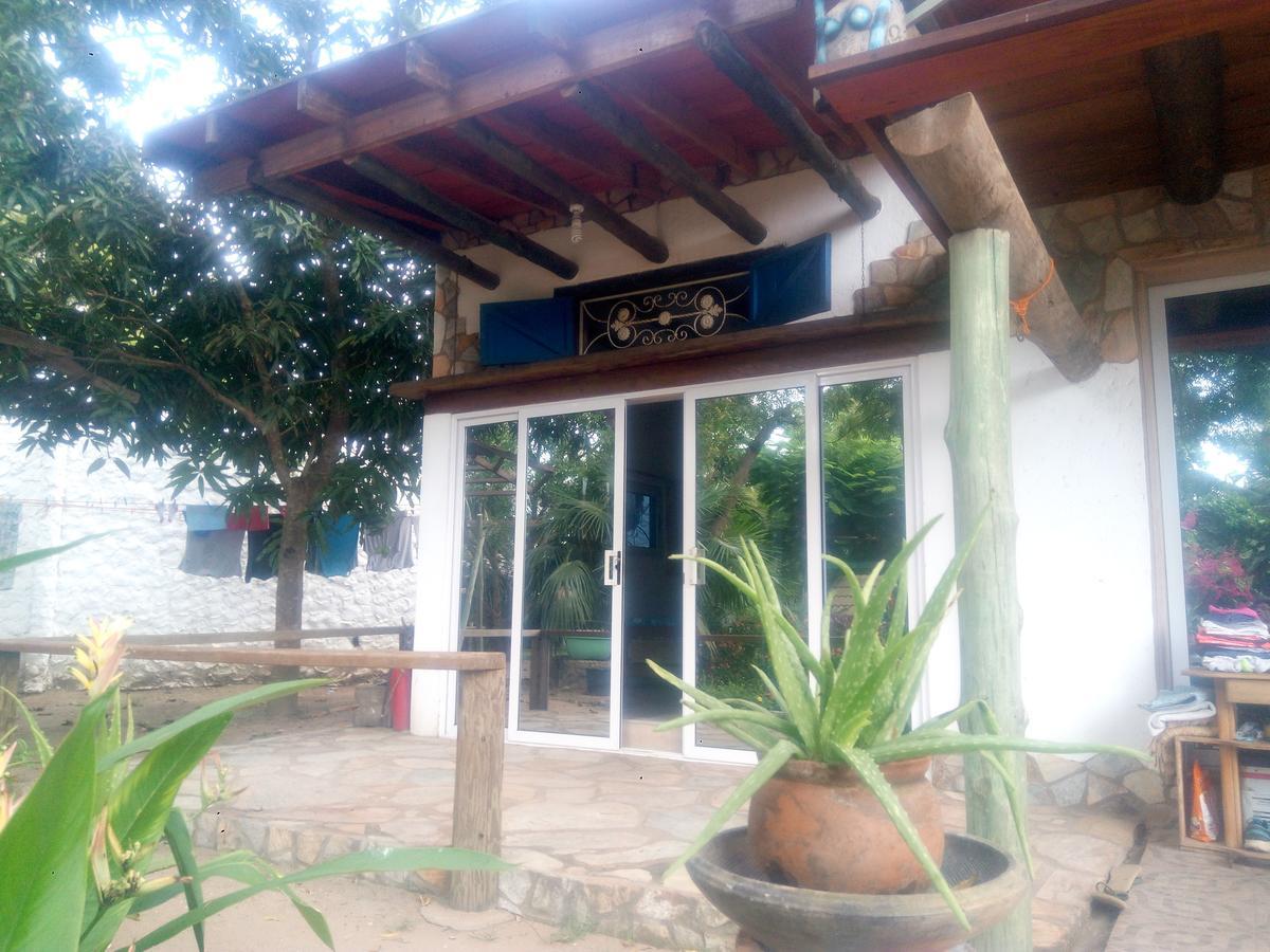 Kokrobite Garden Luaran gambar